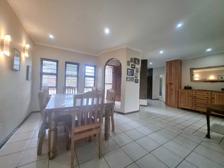 4 Bedroom Property for Sale in Dorchester Heights Eastern Cape